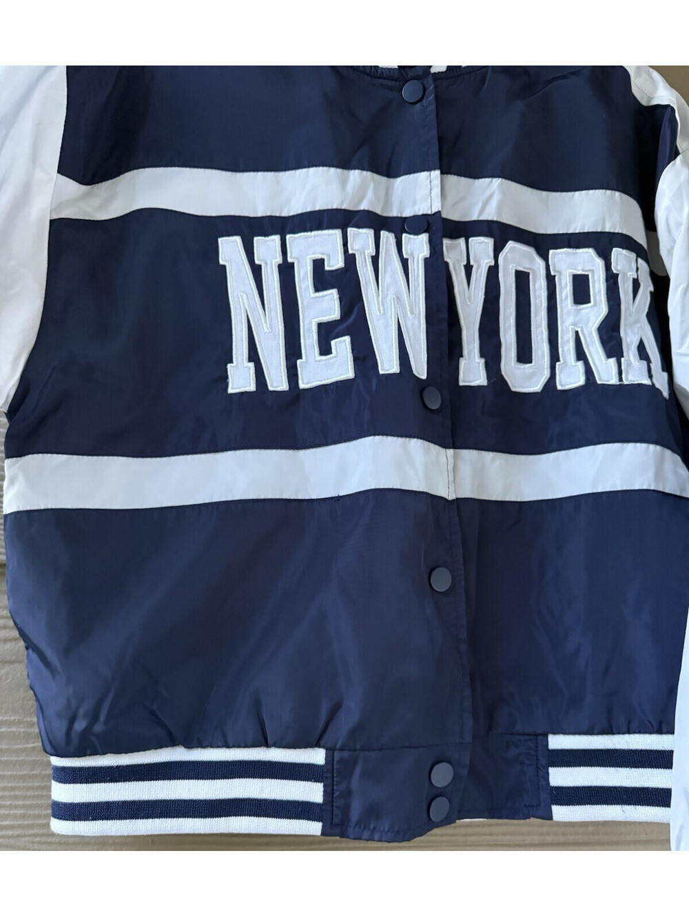 New York Yankees Cult Favorite Satin Bomber Jacket Blue Varsity Athletic Style M - Picture 7 of 11